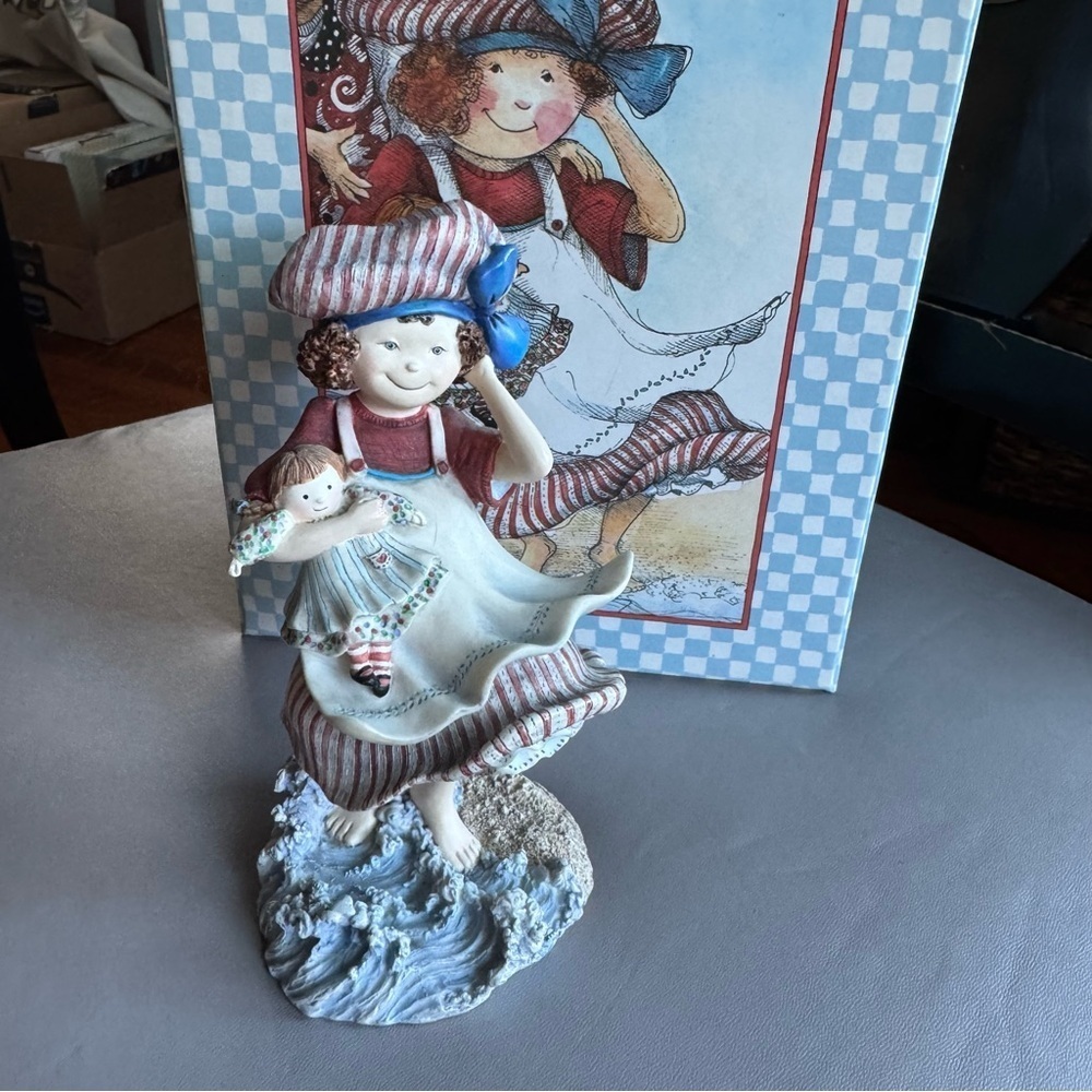 Lang & Wise “Bethany” Figurine – Special Friends First Edition 1998 - Picture 2 of 8